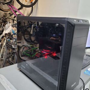 Be quiete Gaming Pc I7-9700k CPU | I7-9700k CPU 3 |6GHz | 16Gb RAM | 475Gb SSD | NVIDIA GeForce RTX 2070 8Gb | Zustand: Sehr Gut