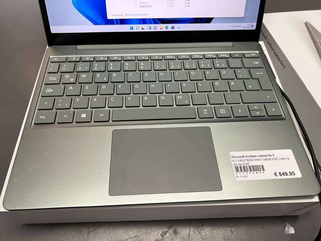 Microsoft Surface Laptop Go 2 | i5-1135G7 | 8GB RAM | 128GB SSD | intel iris (R) Xe | mit Originalverpackung | Zustand: Sehr Gut – Bild 2