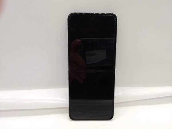 Samsung Galaxy Z Flip 5 256GB | SimLock: Frei | Zustand: Wie Neu | Farbe: schwarz – Bild 4
