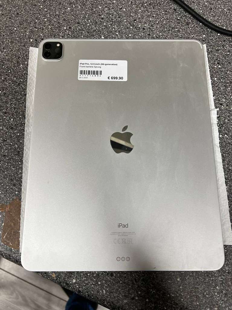 iPad Pro, 12.9-inch (5th generation) | Front kamera Sprung | Zustand: In Ordnung – Bild 2