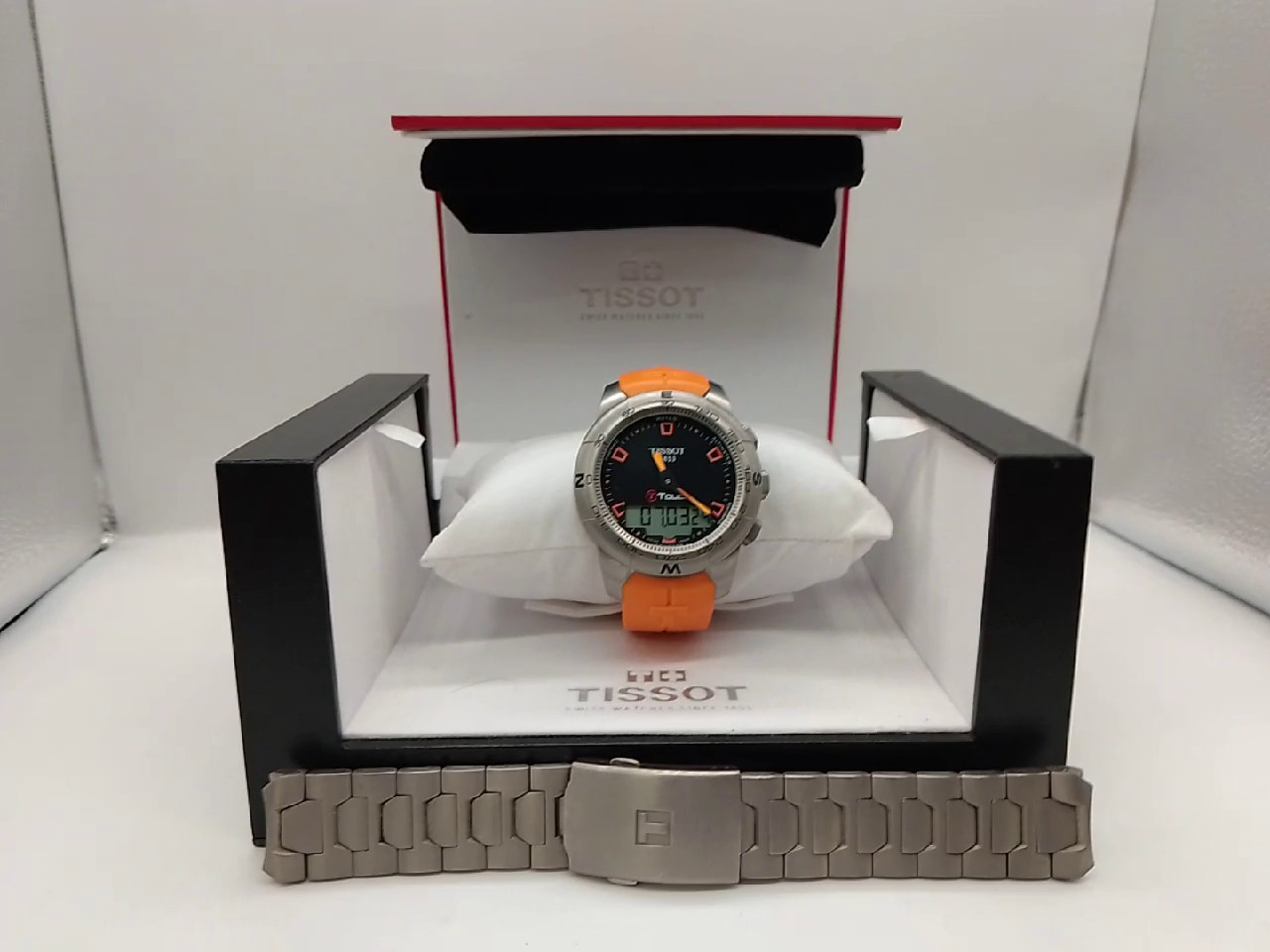 Tissot T-Touch 2 Titan | mit Originalverpackung mit Titanband | Zustand: Sehr Gut
