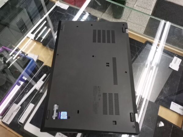 Lenovo Thinkpad P15s I7-10510u  | 16:00 GB Ram .512 GB SSD. Windows 10   | Rechnung von 1020 Ebörse  | Zustand: Gut – Bild 3