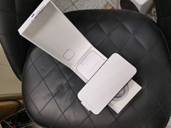 iPhone 15 Plus 256GB |  mit Originalverpackung | SimLock: Frei | Zustand: Neu | Farbe: schwarz – Bild 4