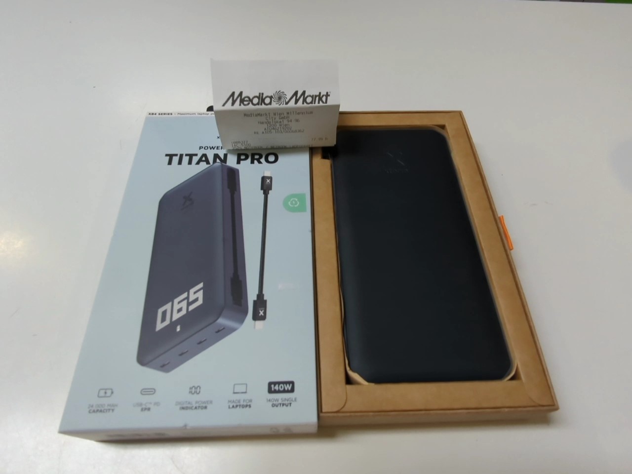 Xtorm XB402 Titan Pro Power Bank 140W | mit Originalverpackung | Mit Rechnung von Mediamarkt | Zustand: Wie Neu – Bild 2