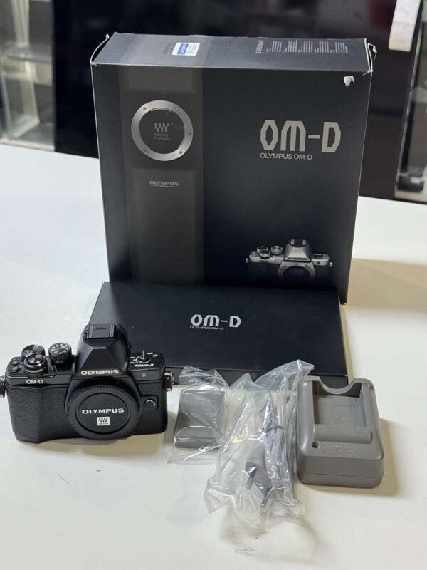 Olympus OM-D E-M10 Mark II schwarz Body | mit Originalverpackung | Zustand: Neu