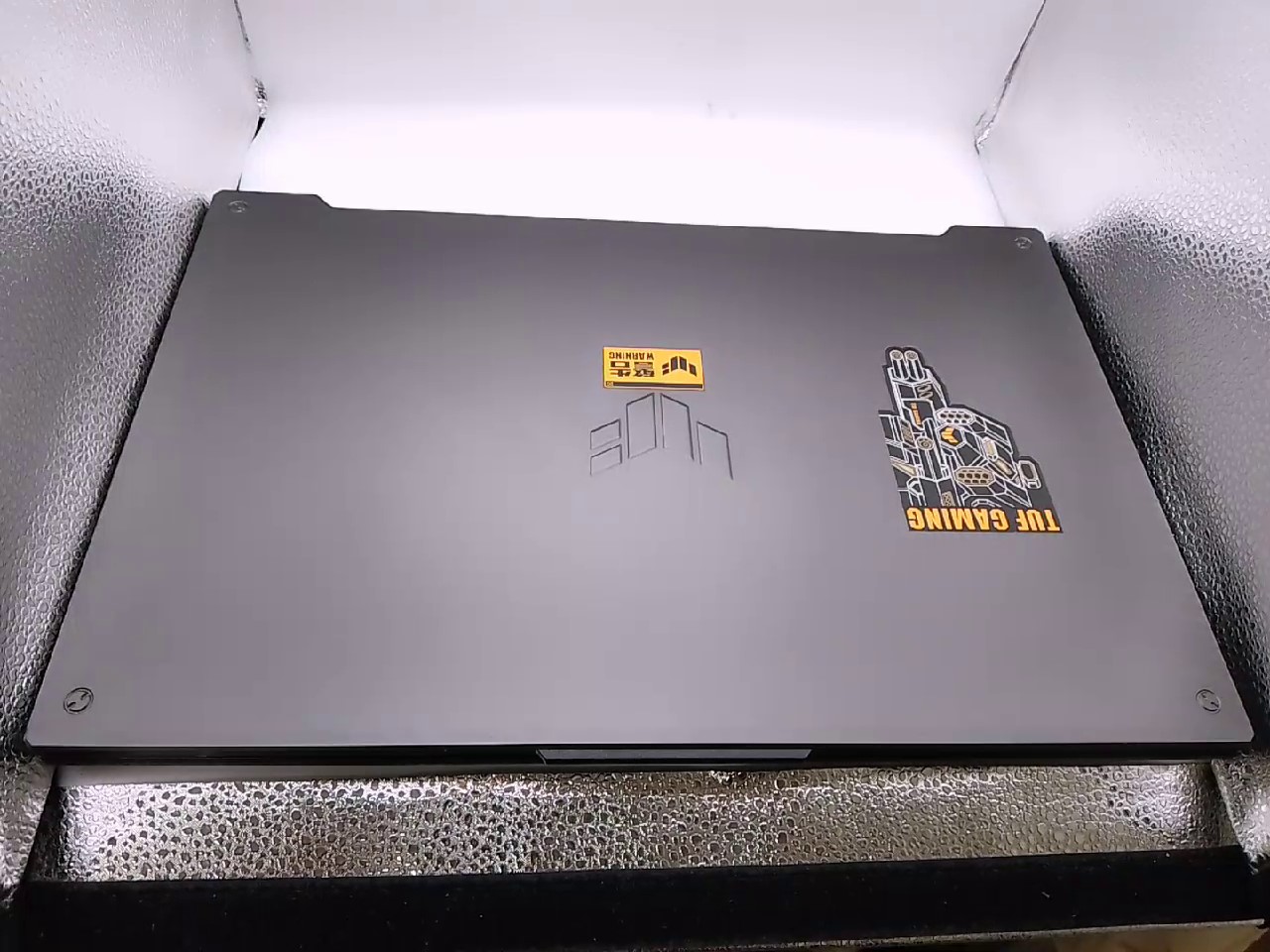 Asus Gaming Tuf A17, R7-6800h | 16GB RAM | 1TB SSD | RTX3070 |mit Originalverpackung | mit org. Rechnung vom 19.09.2022 | Zustand: Sehr Gut – Bild 4