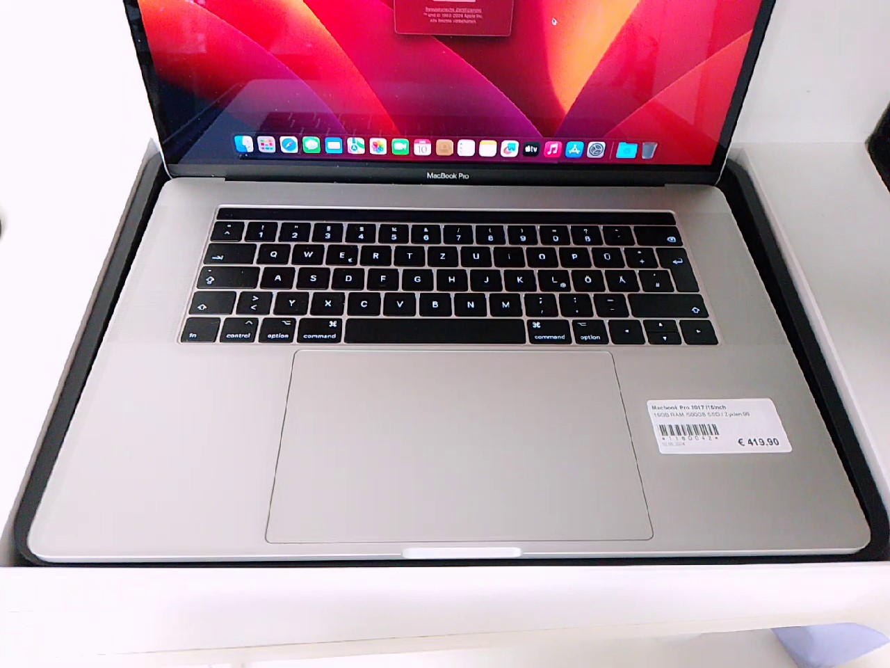 Macbook Pro 2017 /15inch | 16GB RAM | 500GB SSD | Zyklen:99 | Zustand: Sehr Gut – Bild 2
