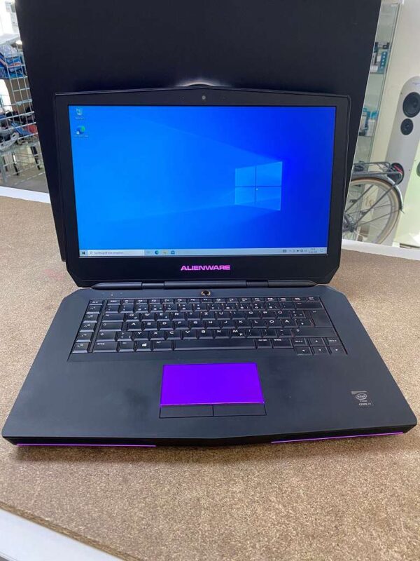 Dell Alienware 15 Core i7-4710HQ | 16 |00GB Ram | 256GB SSD+ 1TB HDD | Geforce GTX 970M | Windows 10 mit Verpackung | Originale Travel Backpack | Zustand: Sehr Gut – Bild 2