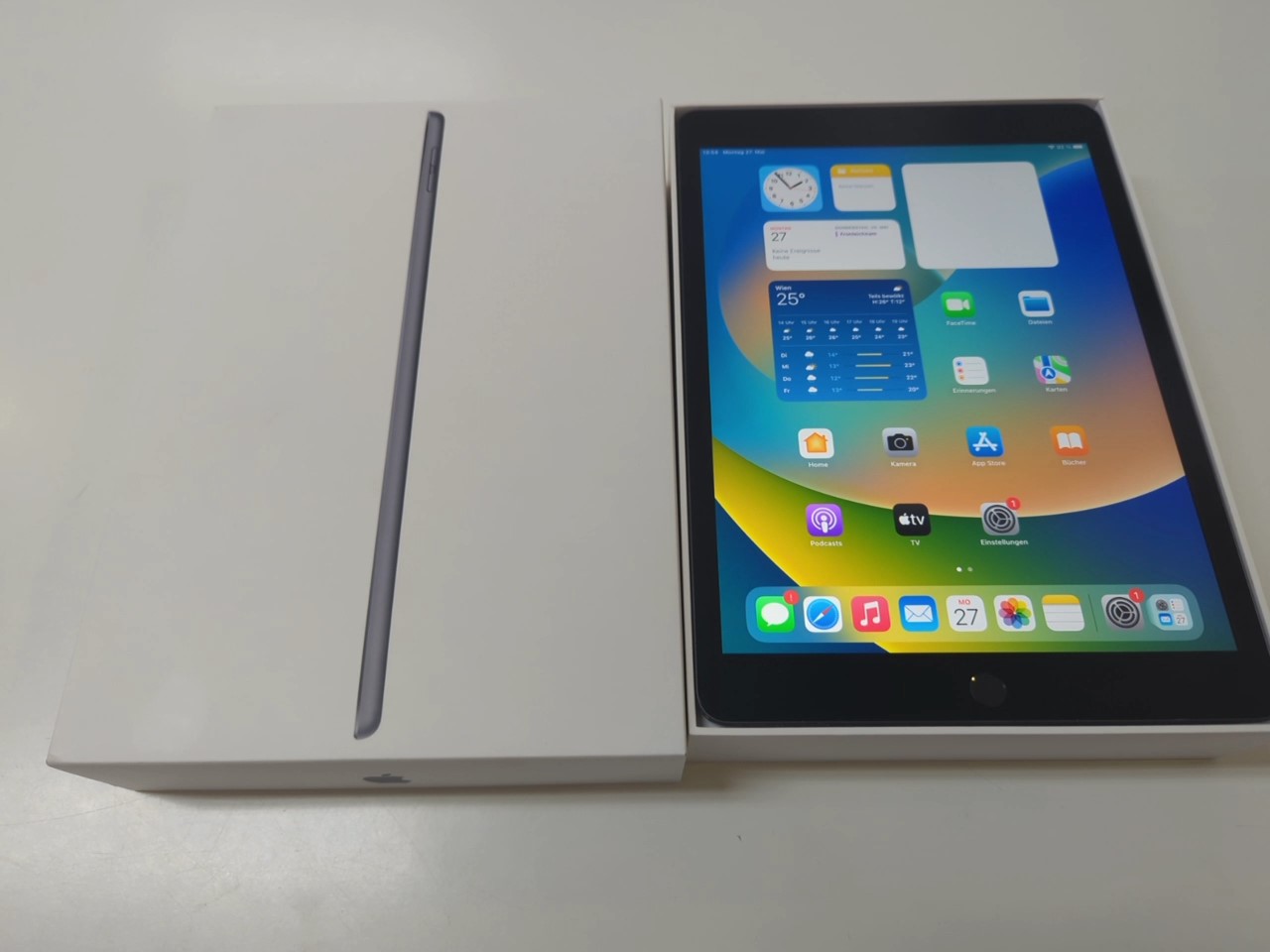 Ipad 9th Generation Wifi 64GB | Mit Verpackung | Ladegerät | Zustand: Gut – Bild 2
