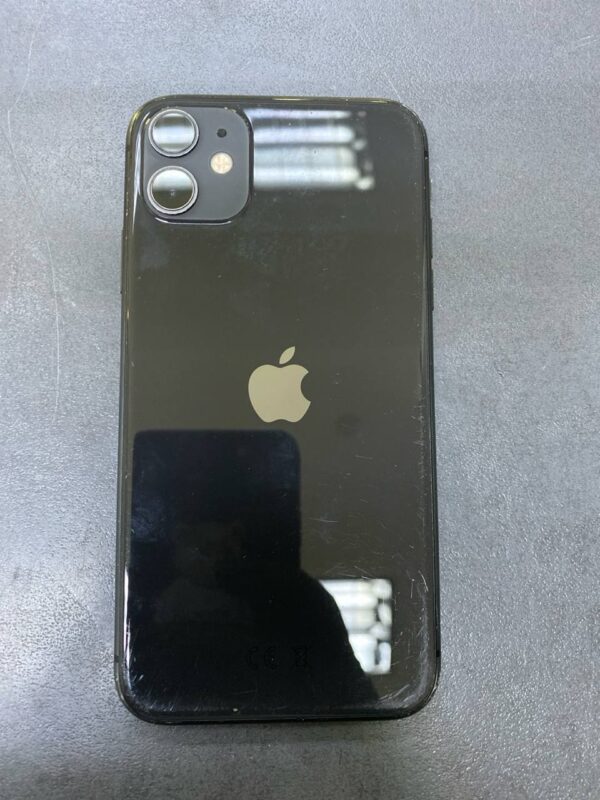 iPhone 11 128GB | SimLock: A1 | Zustand: In Ordnung | Farbe: schwarz | Akku: unter 80% – Bild 3