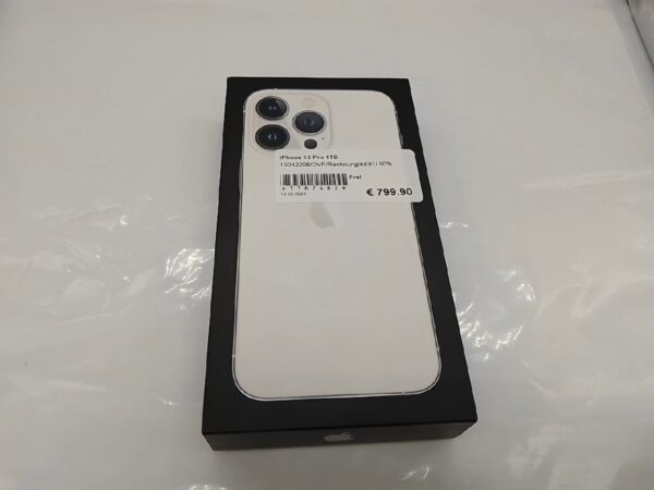 iPhone 13 Pro 1TB | mit Originalverpackung | Zerkratzt  | SimLock: Frei | Zustand: Gut | Farbe: weiss | Akku: 90% – Bild 2