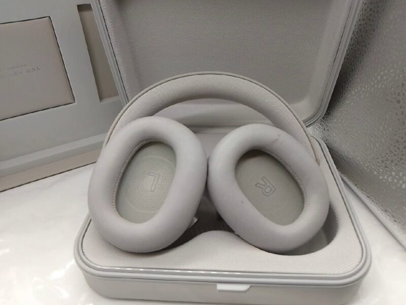 Bang und Olufson Headset H95 Grey Mist | mit Originalverpackung | Zustand ist in ordnung  | Kein Kabel  | Zustand: In Ordnung – Bild 3