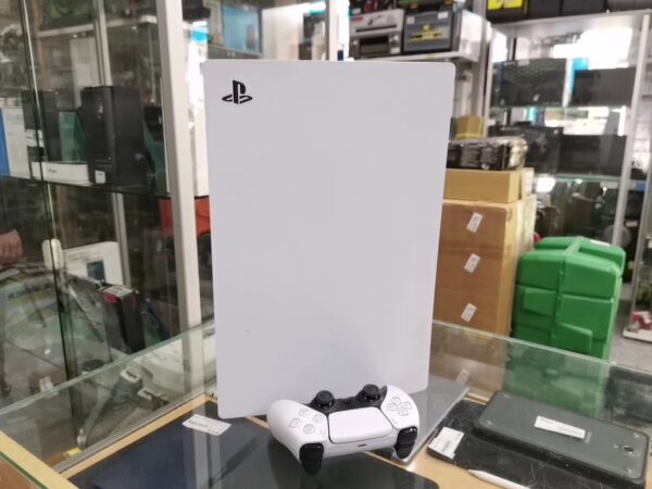 Sony PS5 825GB Digital Edition | 6 Monate Garantie  | Zustand: Sehr Gut | Farbe: weiss – Bild 3