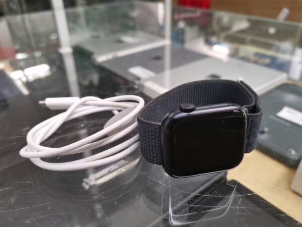 Apple Watch Series 9 (gps) 45mm  | Mit Ladegerät  | Zustand: Gut – Bild 2