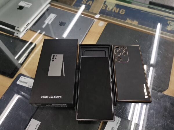 Samsung Galaxy S24 Ultra 256GB | mit Originalverpackung  | SimLock: Frei | Zustand: Wie Neu | Farbe: Titanium Gray – Bild 3