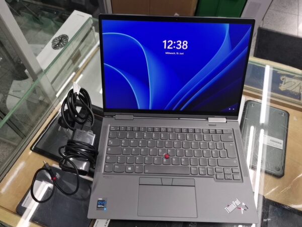 Lenovo Thinkpad X1 Yoga G6 I7-1185g7 | 32 GB Ram 512 GB SSD Windows 11 Pro  |  Mit Ladegerät 6 Monate Garantie  | Zustand: Sehr Gut