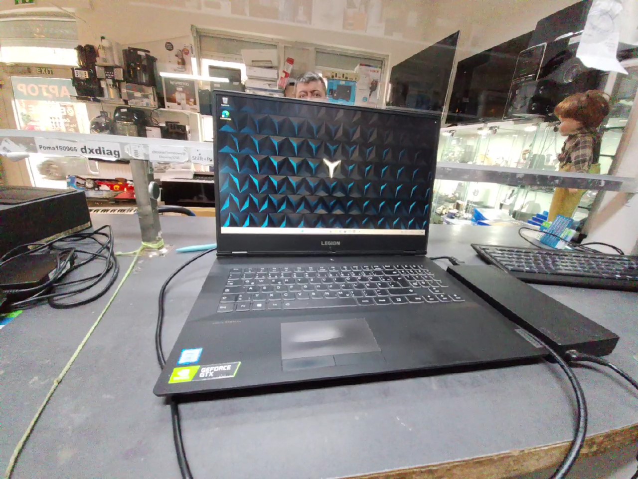 Notebook Lenovo Legion Y540-17IRH | intel Core i7-9750H CPU 2.60GHz 2.59GHz 16GB RAM 1TB Windows 11 Home | Zustand: Sehr Gut – Bild 2