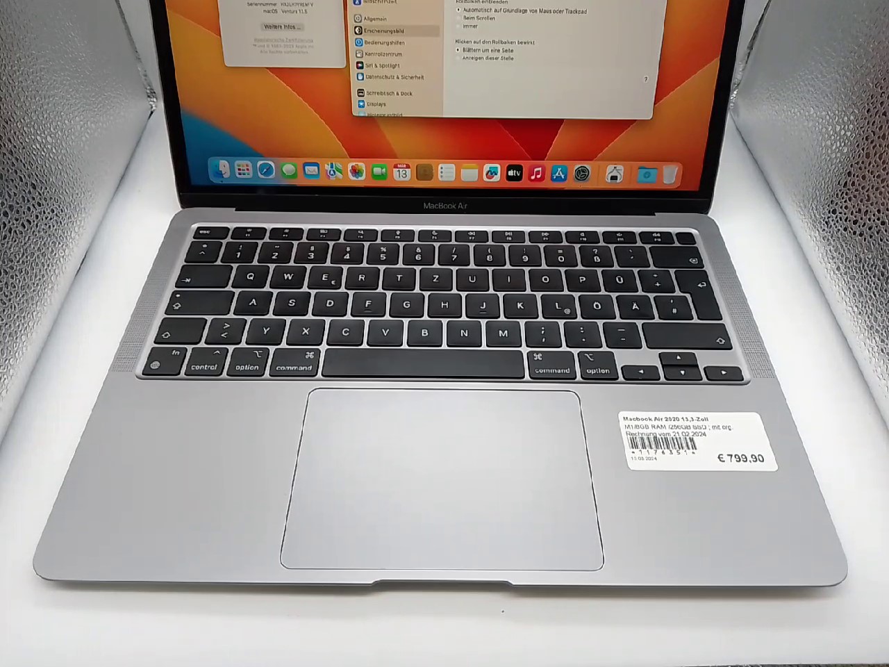 Macbook Air 2020 13,3-Zoll | M1 | 8GB RAM | 256GB SSD | mit org. Rechnung vom 21.02.2024 | Zustand: Wie Neu