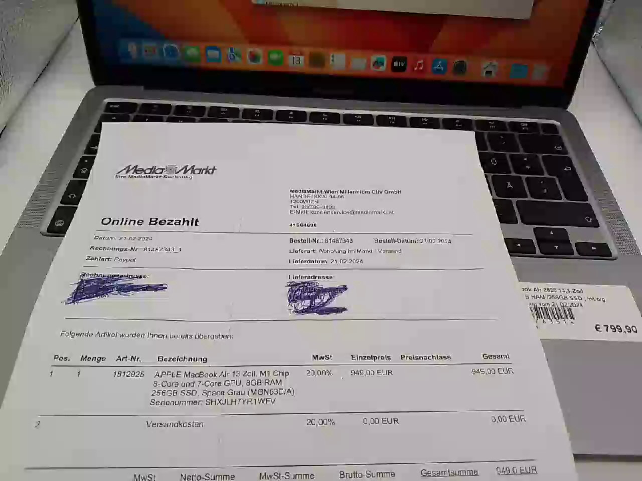 Macbook Air 2020 13,3-Zoll | M1 | 8GB RAM | 256GB SSD | mit org. Rechnung vom 21.02.2024 | Zustand: Wie Neu – Bild 3