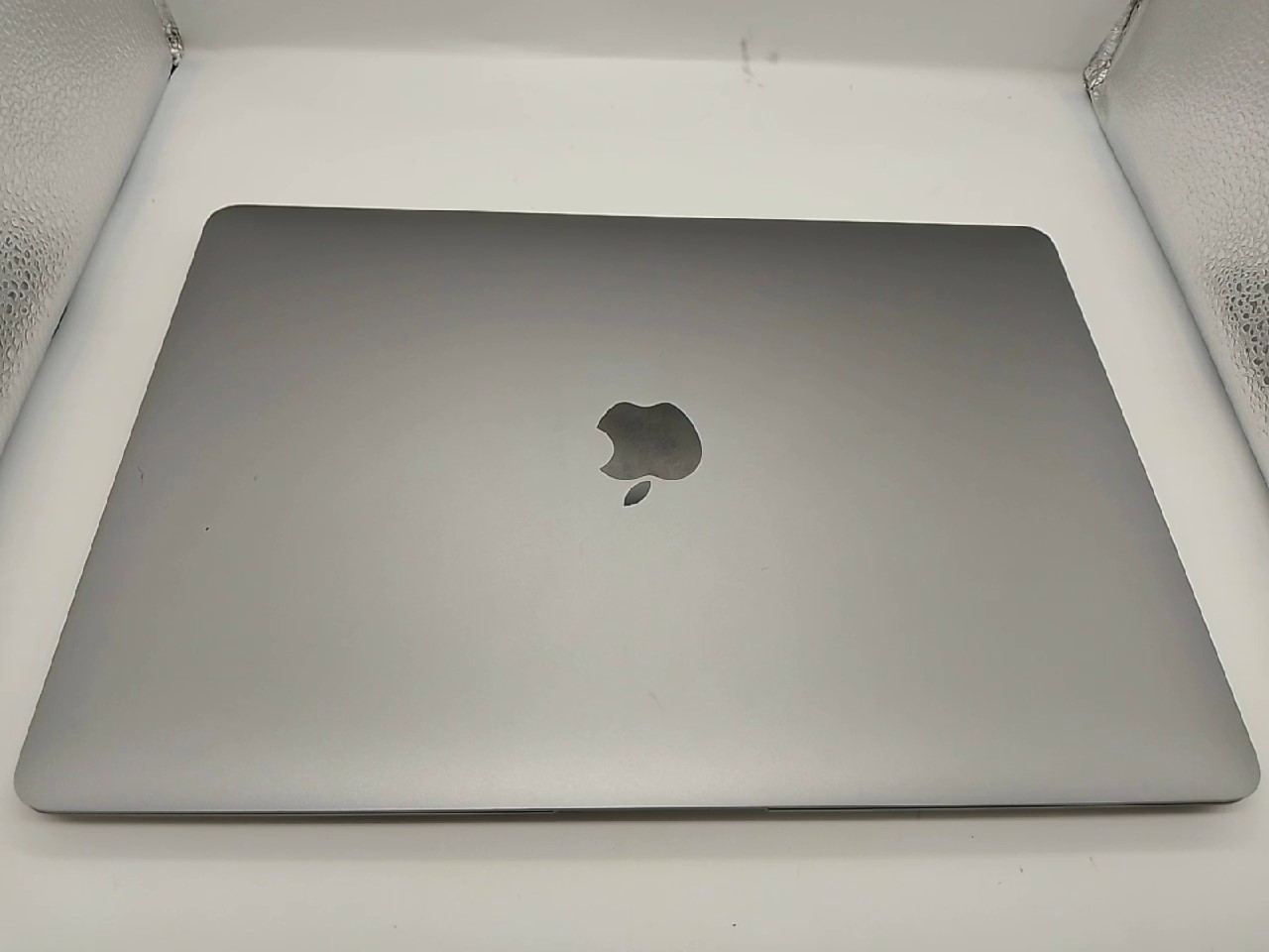 Macbook Air 2020 13,3-Zoll | M1 | 8GB RAM | 256GB SSD | mit org. Rechnung vom 21.02.2024 | Zustand: Wie Neu – Bild 4