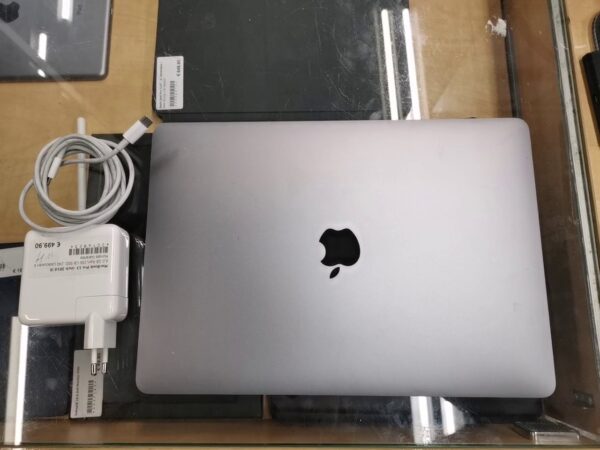 MacBook Pro 13 -inch 2016 i5  | 8GB Ram.256 GB SSD | 240 Ladezyklen | Zustand: Sehr Gut – Bild 2