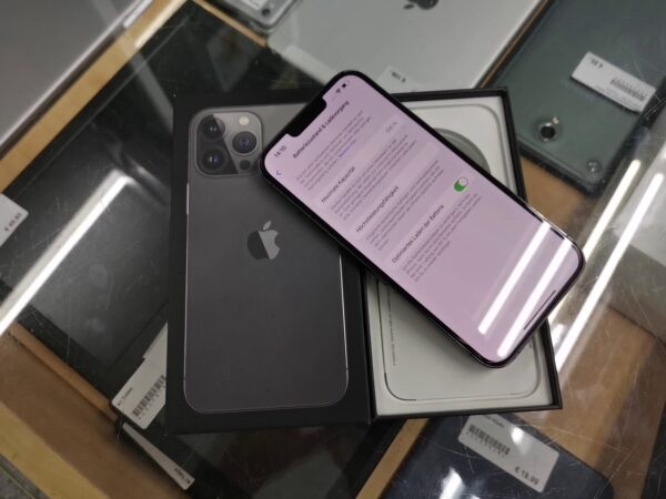 iPhone 13 Pro Max 256GB | mit Originalverpackung 6 Monate Garantie | SimLock: Frei | Zustand: Sehr Gut | Farbe: schwarz – Bild 2