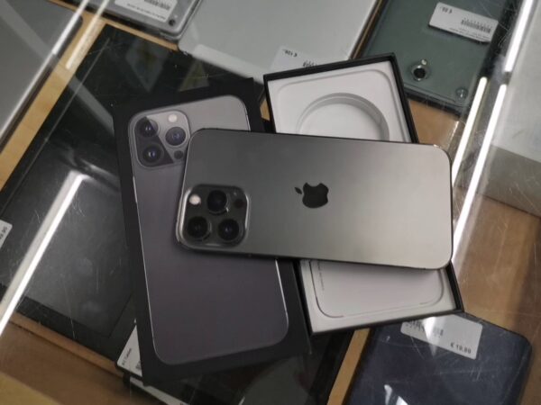 iPhone 13 Pro Max 256GB | mit Originalverpackung 6 Monate Garantie | SimLock: Frei | Zustand: Sehr Gut | Farbe: schwarz – Bild 3
