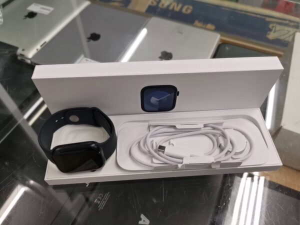 Apple Watch Series 9 (GPS + Cellular) 45mm | mit Originalverpackung Garantie
Gültig bis: 22 Dezember 2024 | Zustand: Wie Neu – Bild 2