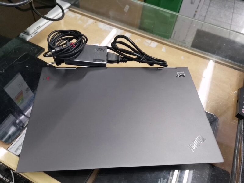 Lenovo Thinkpad X1 Yoga 4h Generation | Core i7-8665U 16 GB Ram 512 GB SSD Windows 11 Pro  |  mit Ladegerät  | Zustand: In Ordnung
