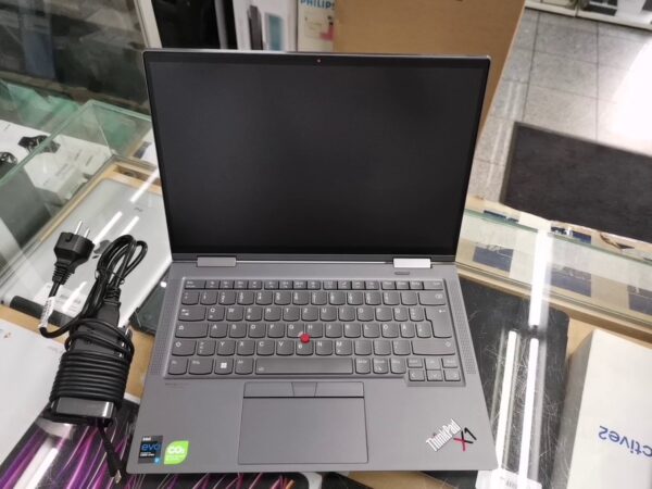 Lenovo Thinkpad X1 Yoga G6 I7-1185g7 | 32 GB Ram 512 GB SSD Windows 11 Pro  |  Mit Ladegerät 10 Monate Original Garantie   | Zustand: Sehr Gut