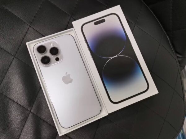 iPhone 14 Pro 256GB | mit Originalverpackung Bateriezustand 89% | SimLock: Frei | Zustand: In Ordnung | Farbe: weiss – Bild 2