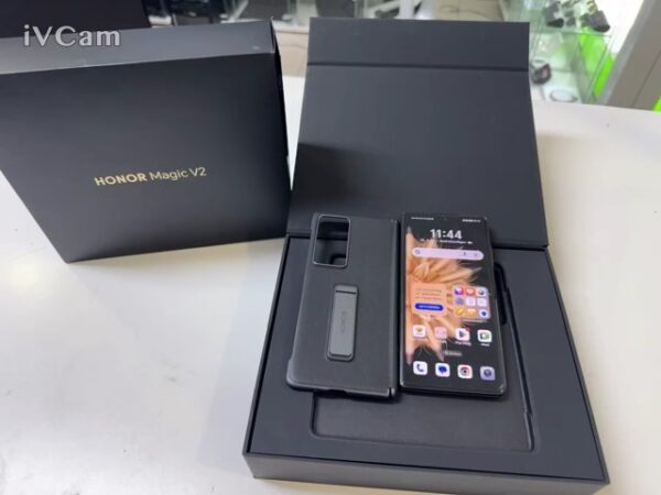 Honor Magic V2 512gb Black | Mit Verpackung  |  Hülle  |  Ladekabel  |  Rechnung von Magenta | SimLock: Frei | Zustand: Wie Neu | Farbe: schwarz – Bild 3