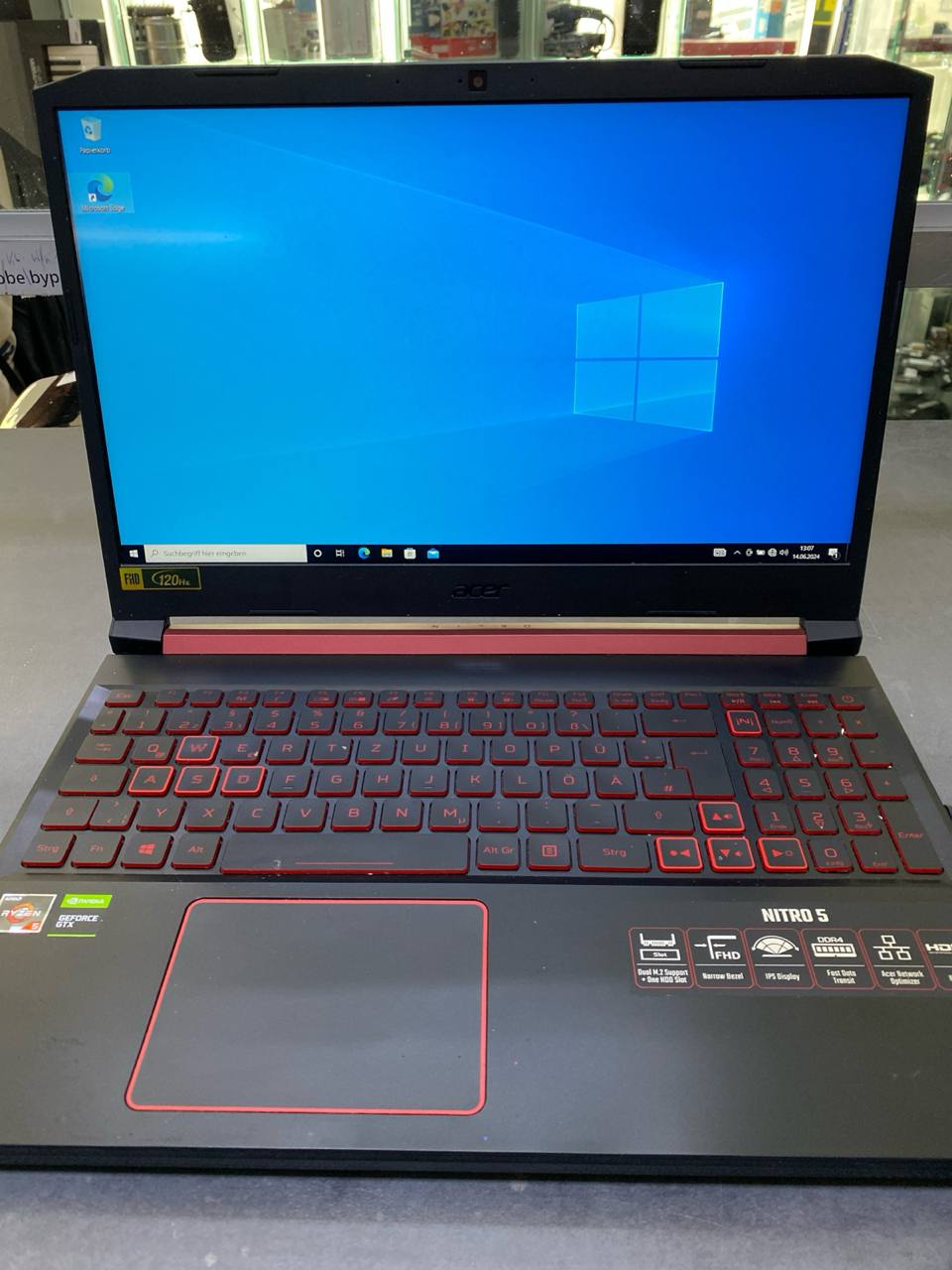 Acer Nitro 5 N18C3 | Ryzen 5 3550H | 2.10GHz | 8.00 GB Ram | 256GB SSD | Win 10 Pro | DE | Zustand: Gut