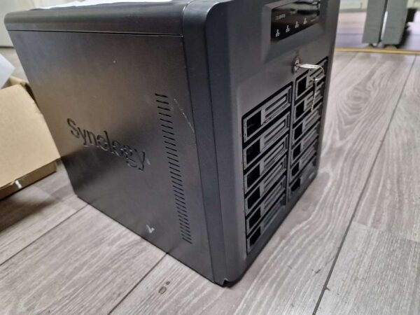Synology Nas Diskstation  | DS3612XS mit 10x3TB Festplatte |  Rechnung | Zustand: Gut – Bild 3