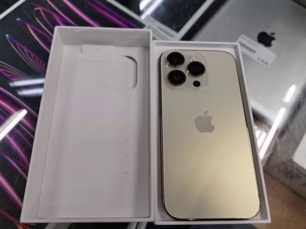iPhone 14 Pro 256GB | mit Originalverpackung Garantie
Gültig bis: 9 Juli 2024 Noch Bis ende Monat | SimLock: Frei | Zustand: Sehr Gut | Farbe: gold – Bild 3