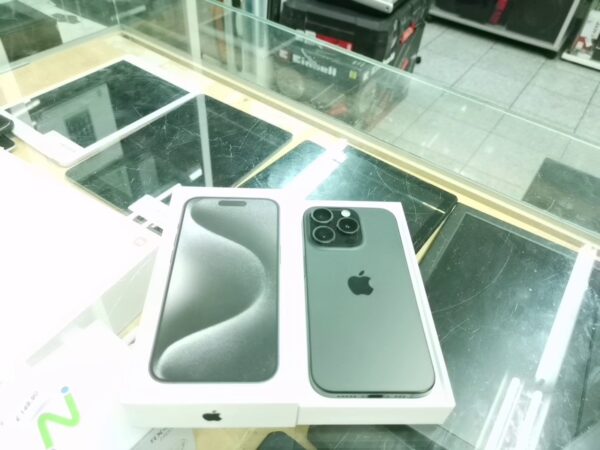 iPhone 15 Pro 128GB | mit Originalverpackung | SimLock: Frei | Zustand: Wie Neu | Farbe: schwarz – Bild 3