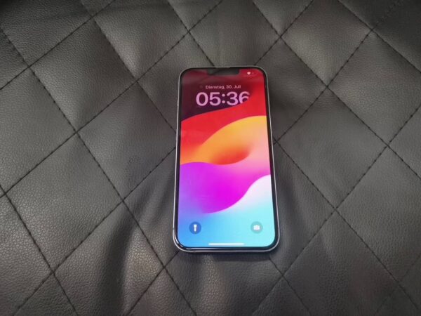iPhone 14 128GB | 88% akku  | SimLock: Frei | Zustand: In Ordnung | Farbe: blau – Bild 3