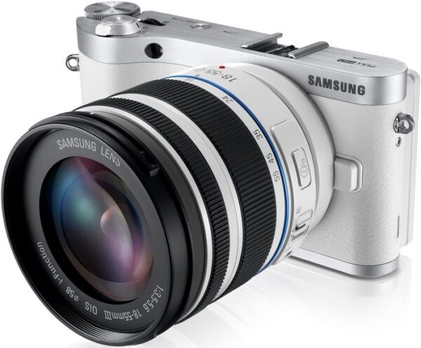 Samsung Nx300 Weiß Mit Objektiv Nx 18-55mm | Zustand: Sehr Gut