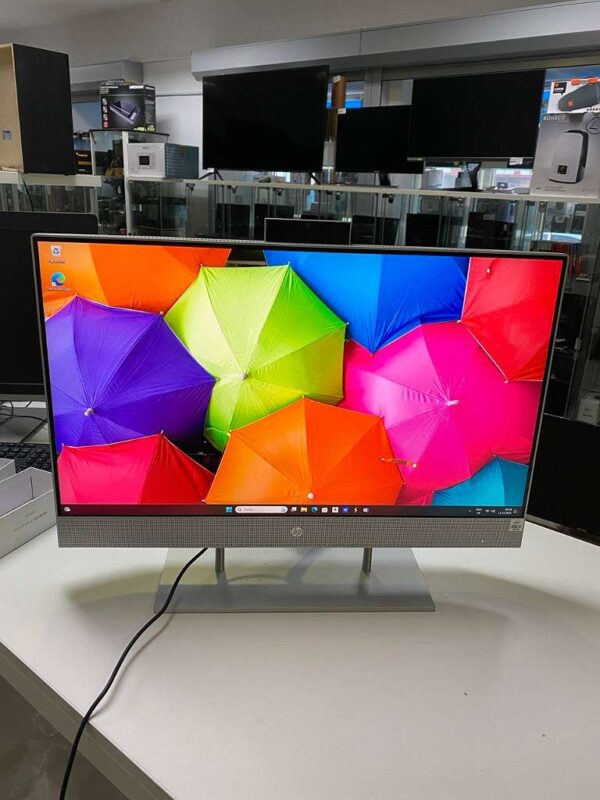 Hp All In One Pc 27 | Core i3-1005G1 | 8GB RAM | 512GB SSD | 1TB HDD | Zustand: Sehr Gut