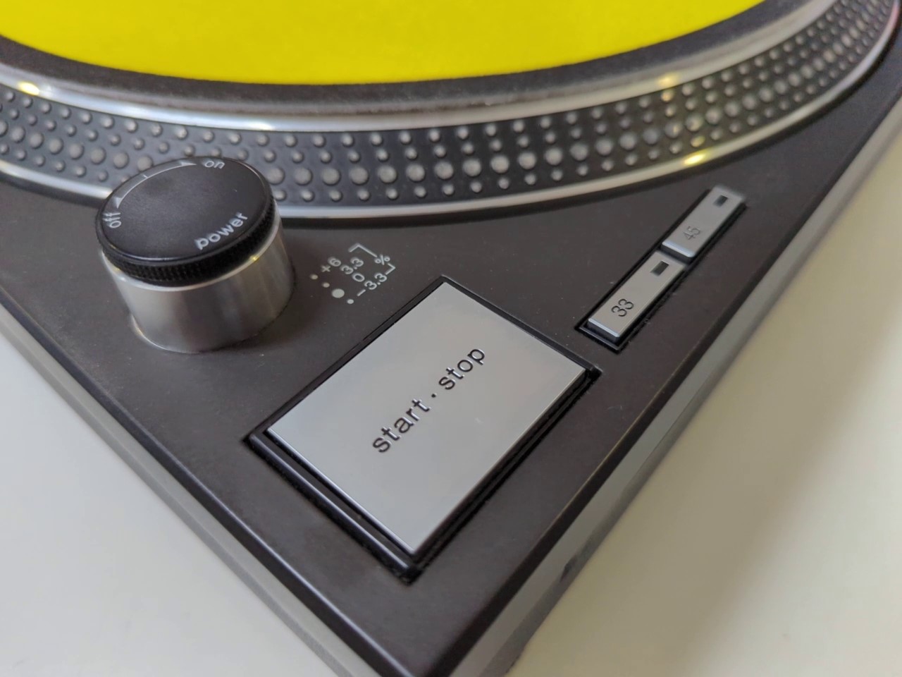 Technics Sl-1200mk2 | Nur Erdungskabel ein wenig angebissen | Perfekter Zustand | Zustand: Wie Neu – Bild 5