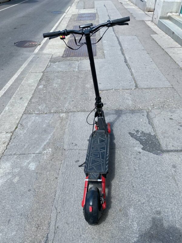 EFO ES500 E-Scooter | MIT mit Ladegerät – Bild 3
