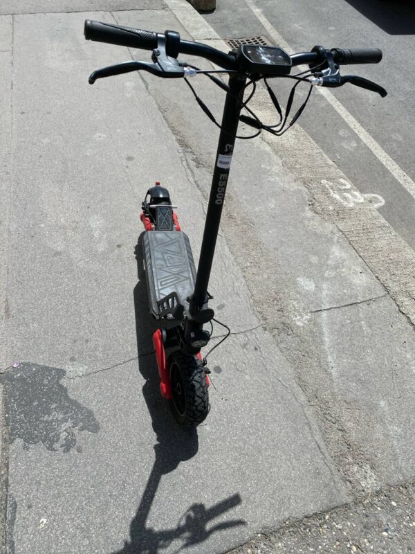 EFO ES500 E-Scooter | MIT mit Ladegerät – Bild 4