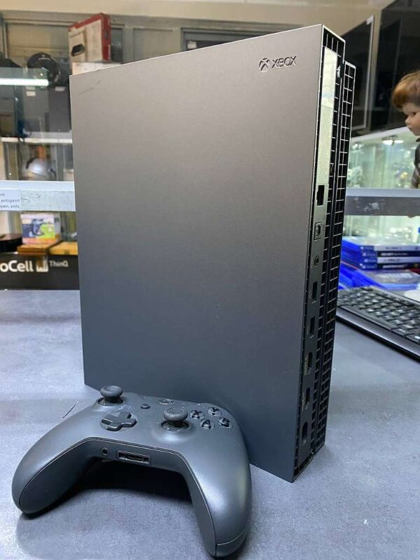 Xbox One X 1TB | Zustand: Sehr Gut | Farbe: schwarz – Bild 2