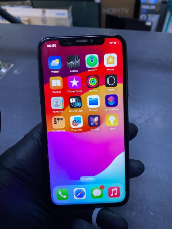 iPhone XS 64GB | Display nicht Original  | SimLock: A1 | Zustand: In Ordnung | Farbe: schwarz | Akku: 80% – Bild 4