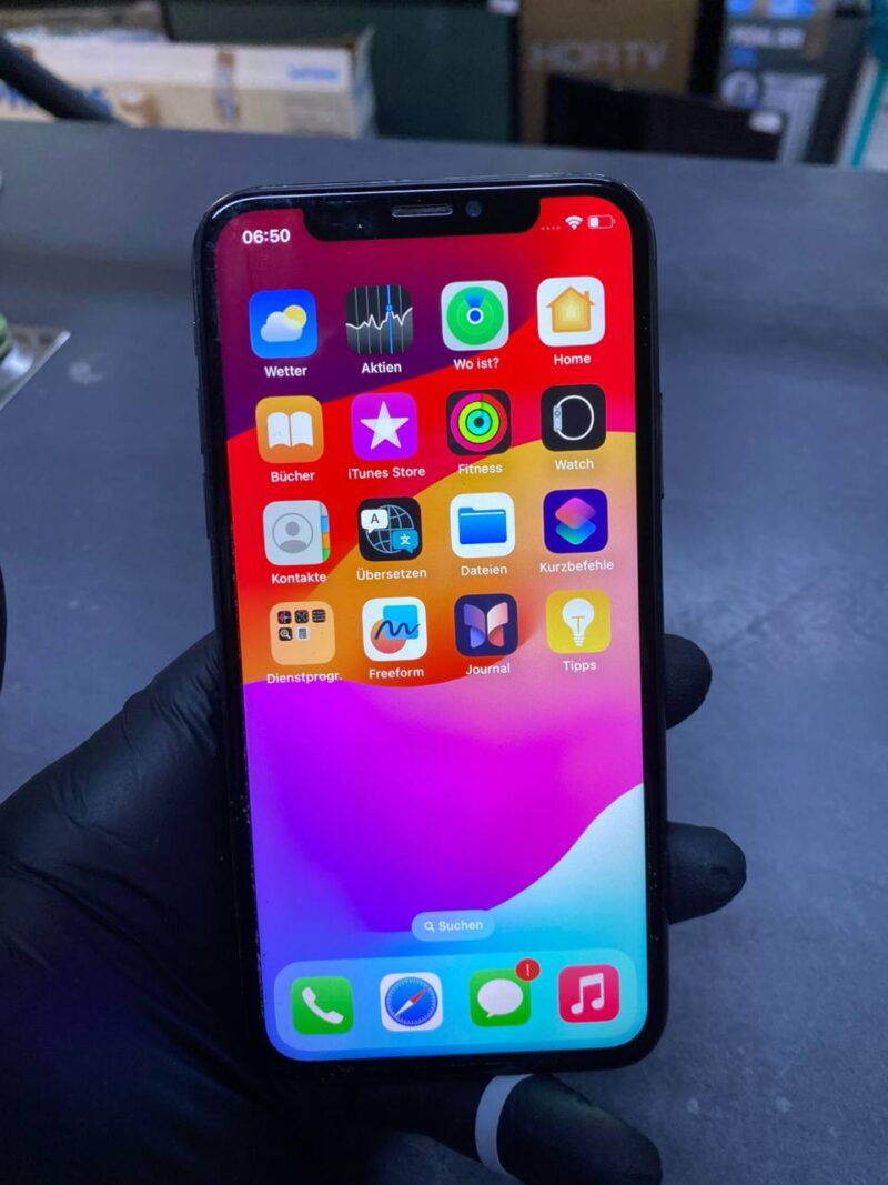 iPhone XS 64GB | Display nicht Original  | SimLock: A1 | Zustand: In Ordnung | Farbe: schwarz | Akku: 80% – Bild 4