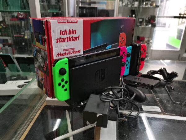 Nintendo Switch | mit Originalverpackung 2 Controller  | Zustand: Sehr Gut | Farbe: schwarz – Bild 3
