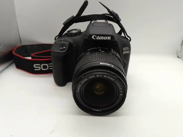 Canon Eos 200d | 1xAKKU  |  +Canon Efs 18-55mm 1:4-5 |6 IS STM  II | Ohne Ladegerät | Zustand: Sehr Gut – Bild 2