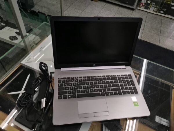 Hp 250 G7 Intel Core I5-1035g1  | 8 GB Ram 256 GB SSD Windows 11 Pro  | Zustand: Sehr Gut