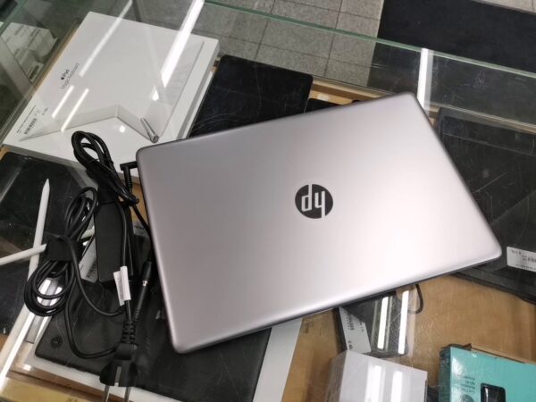 Hp 250 G7 Intel Core I5-1035g1  | 8 GB Ram 256 GB SSD Windows 11 Pro  | Zustand: Sehr Gut – Bild 3