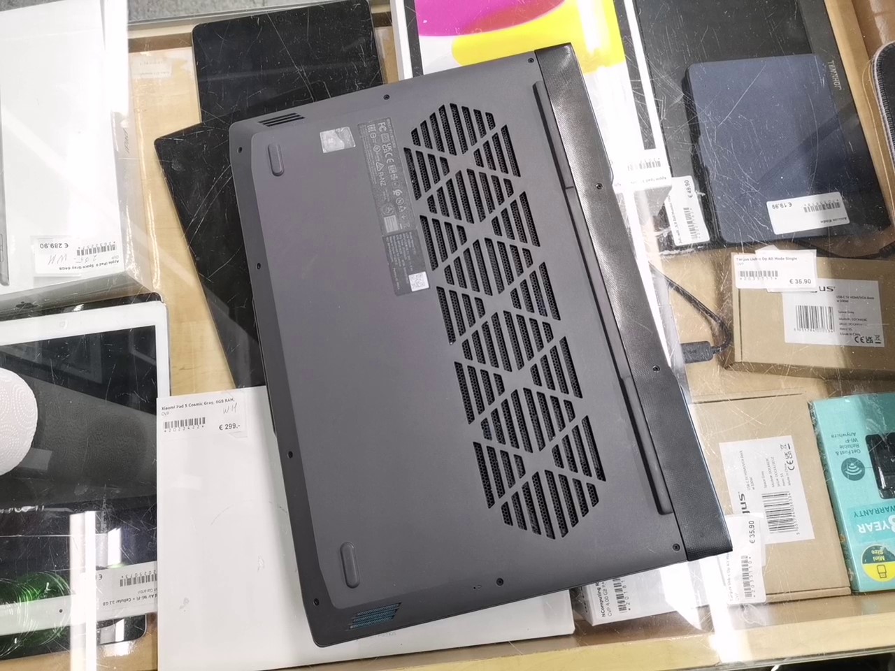 Lenovo Loq 15irh8, Storm Grey, Core I5-13420h, | 16GB RAM | 512GB SSD | GeForce RTX 4050 | DE | Zustand: Gut – Bild 3